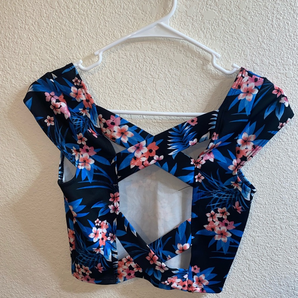 Charlotte Russe - Floral Black and Blue Crop Top S - Picture 2 of 3